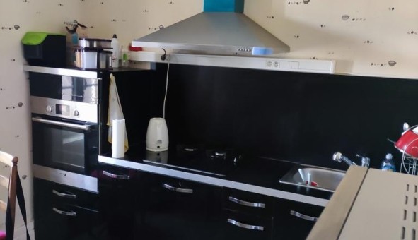 Logement tudiant T3 à Bourbon Lancy (71140)