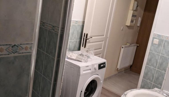 Logement tudiant T3 à Bourg ls Valence (26500)