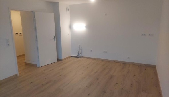 Logement tudiant T3 à Bourgbarr (35230)