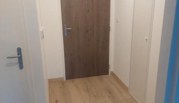 Logement tudiant T3 à Bourgbarr (35230)