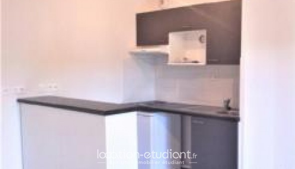 Logement étudiant T3 à Bourges (18000)