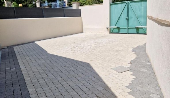 Logement tudiant T3 à Bourges (18000)