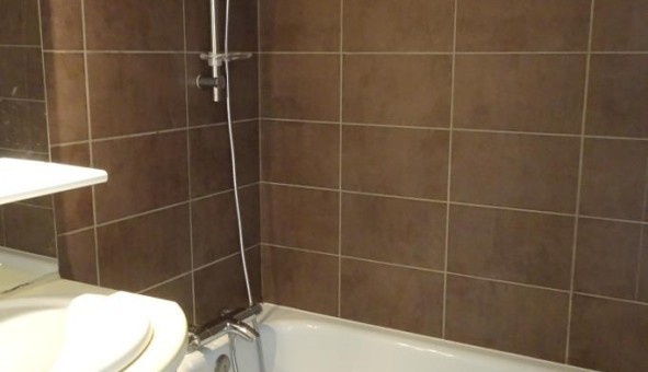 Logement tudiant T3 à Bourges (18000)