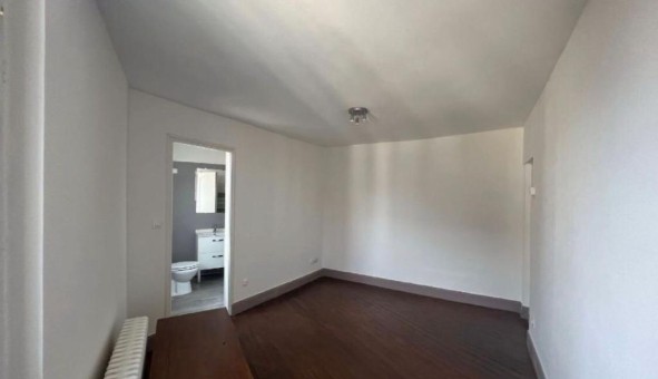 Logement tudiant T3 à Bourges (18000)