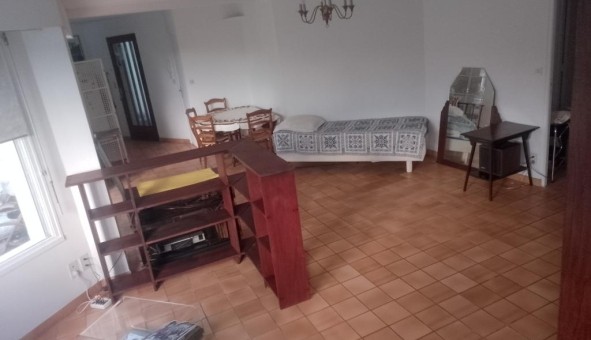 Logement tudiant T3 à Bourges (18000)