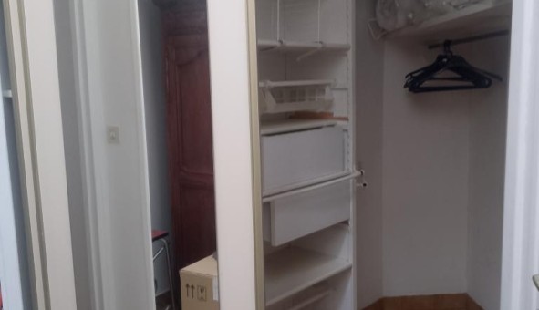 Logement tudiant T3 à Bourges (18000)