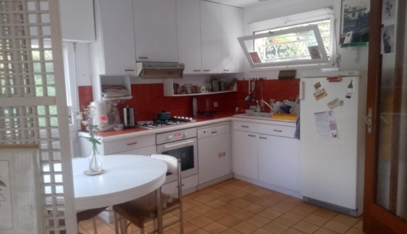 Logement tudiant T3 à Bourges (18000)