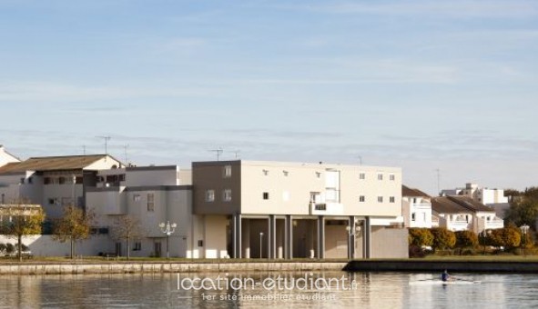 Logement �tudiant Location T3 Vide Bourges (18000)