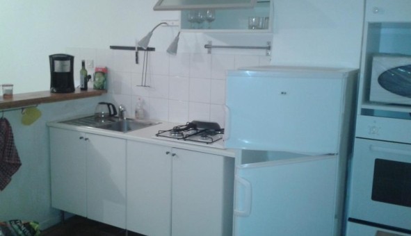 Logement tudiant Location T3 Vide Branoux les Taillades (30110)