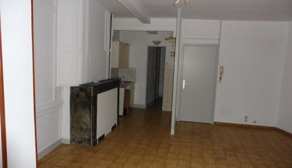 Logement étudiant T3 à Brethenay (52000)