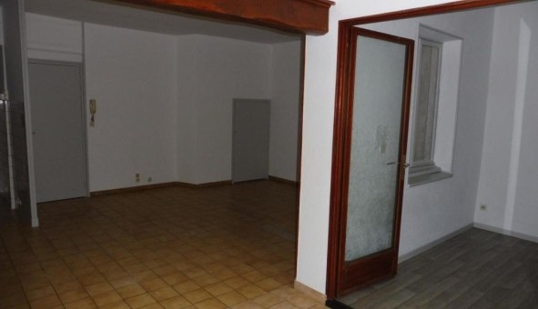 Logement étudiant T3 à Brethenay (52000)