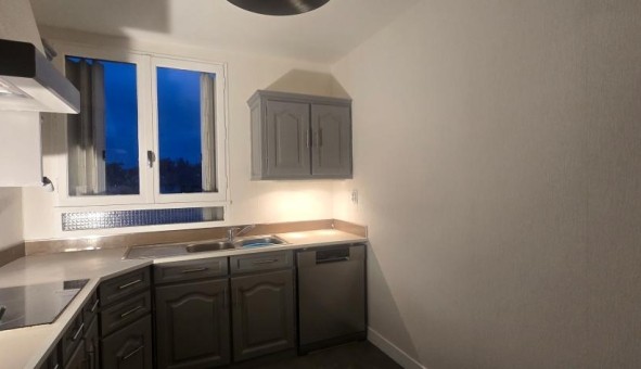 Logement tudiant T3 à Brtigny sur Orge (91220)