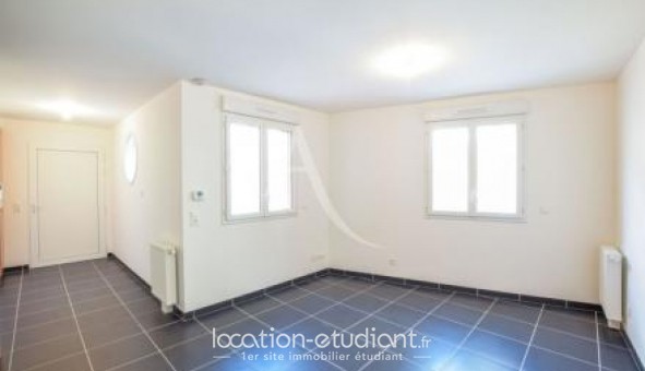 Logement tudiant T3 à Brie Comte Robert (77170)