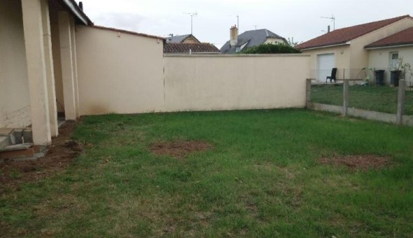 Logement tudiant T3 à Brie (79100)