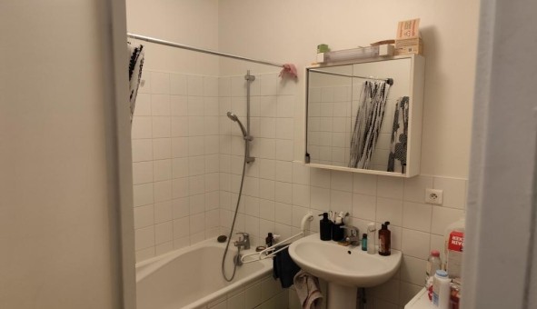 Logement tudiant T3 à Brie (79100)