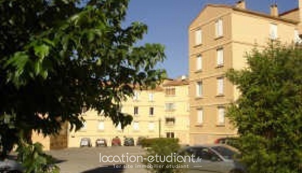 Logement tudiant T3 à Brignoles (83170)