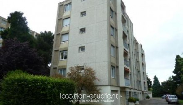 Logement tudiant T3 à Bron (69500)