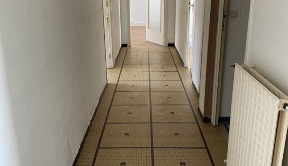 Logement tudiant T3 à Bron (69500)