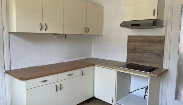 Logement tudiant T3 à Bron (69500)