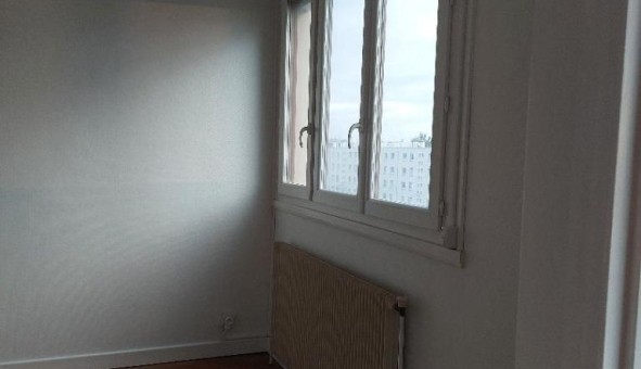 Logement �tudiant T3 &agrave; Bron (69500)