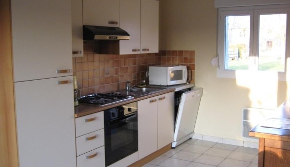 Logement tudiant T3 à Brucourt (14160)