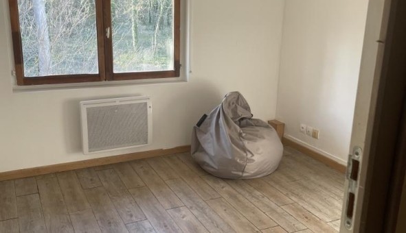 Logement tudiant T3 à Brueil en Vexin (78440)