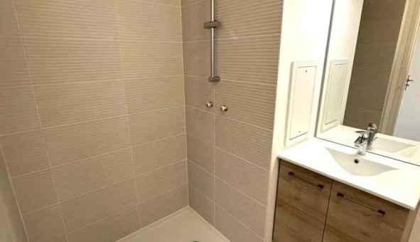 Logement tudiant T3 à Bussy Saint Georges (77600)