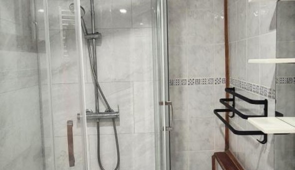 Logement tudiant T3 à Cabasse (83340)