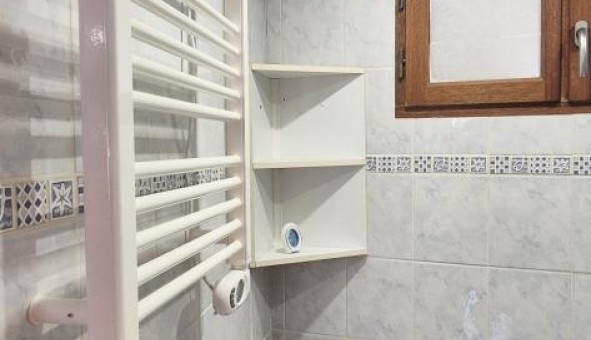 Logement tudiant T3 à Cabasse (83340)