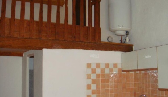 Logement tudiant Location T3 Vide Cabasse (83340)