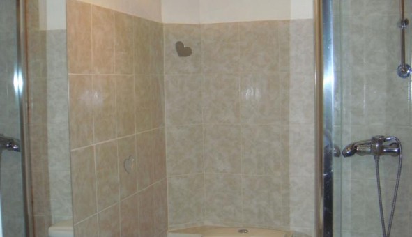 Logement tudiant T3 à Cabasse (83340)