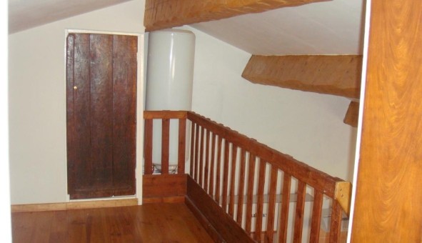 Logement tudiant T3 à Cabasse (83340)