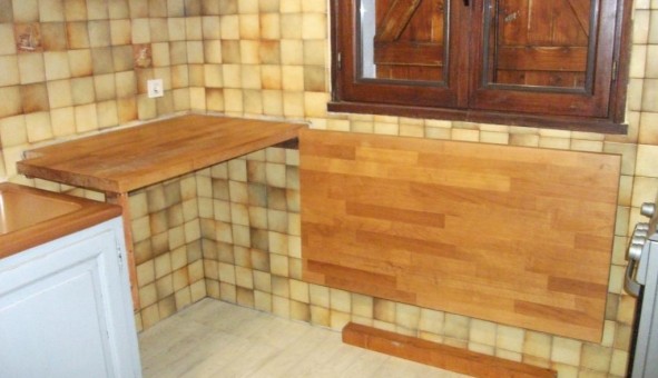 Logement �tudiant T3 &agrave; Cabri�s (13480)