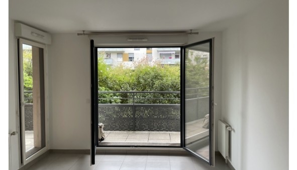 Logement tudiant Location T3 Vide Cachan (94230)