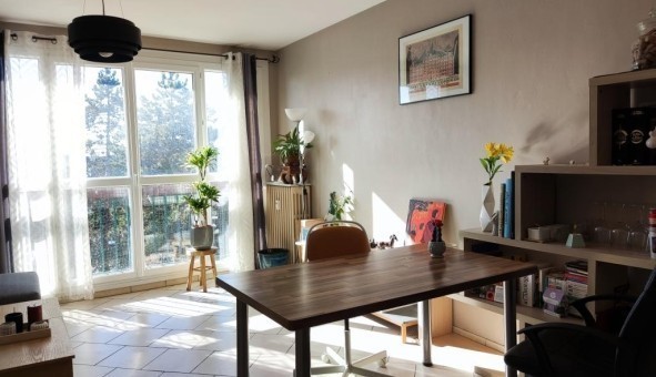 Logement tudiant T3 à Caen (14000)