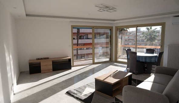 Logement �tudiant T3 &agrave; Cagnes sur Mer (06800)