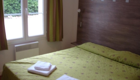 Logement tudiant T3 à Cairanne (84290)