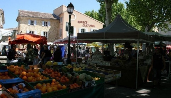 Logement tudiant T3 à Cairanne (84290)