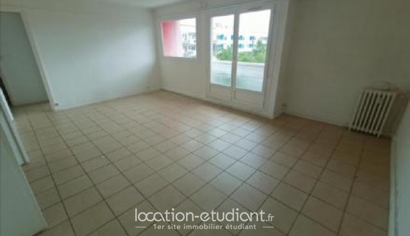 Logement étudiant T3 à Calais (62100)