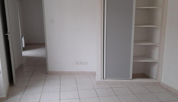 Logement tudiant T3 à Calvisson (30420)