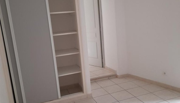 Logement tudiant T3 à Calvisson (30420)