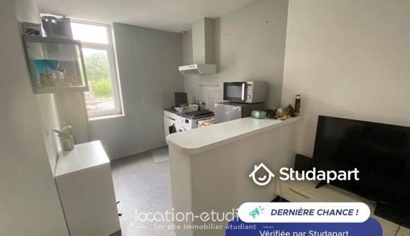 Logement étudiant Location T3 Vide Capinghem (59160)