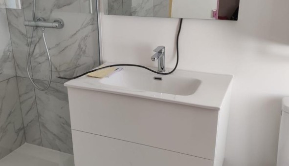 Logement tudiant T3 à Carnoules (83660)