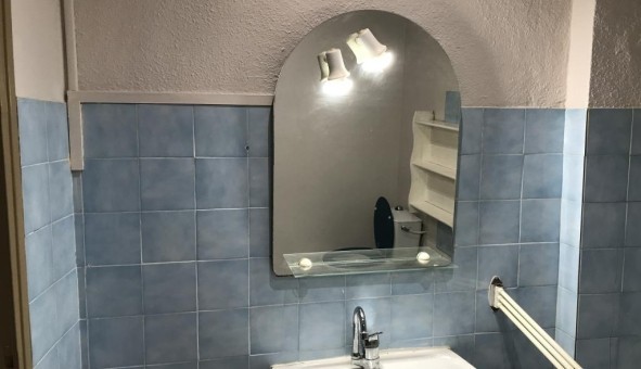 Logement tudiant T3 à Carpentras (84200)