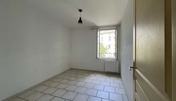 Logement tudiant T3 à Carpentras (84200)