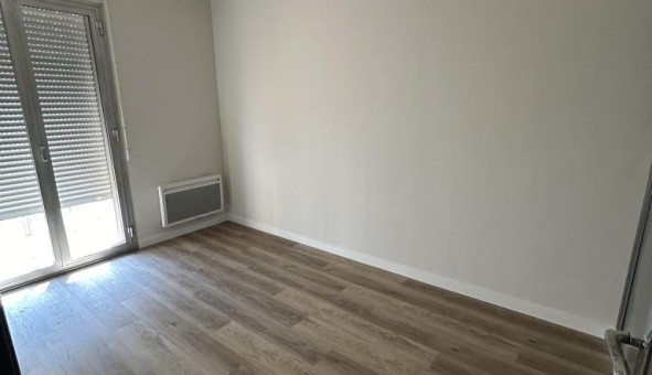 Logement tudiant Location T3 Vide Carpentras (84200)