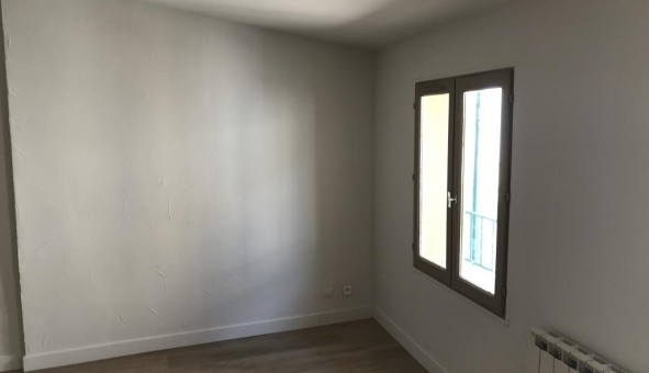 Logement tudiant T3 à Carpentras (84200)