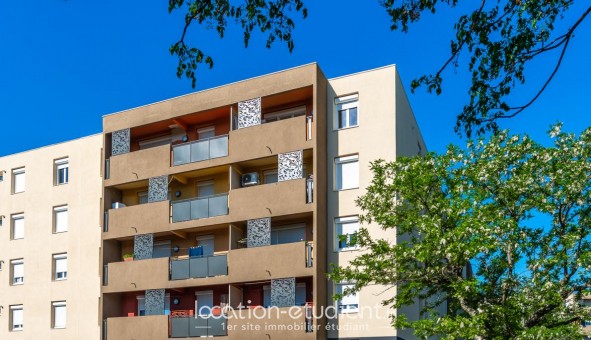 Logement tudiant Location T3 Vide Carpentras (84200)