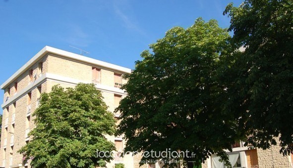 Logement tudiant T3 à Carpentras (84200)