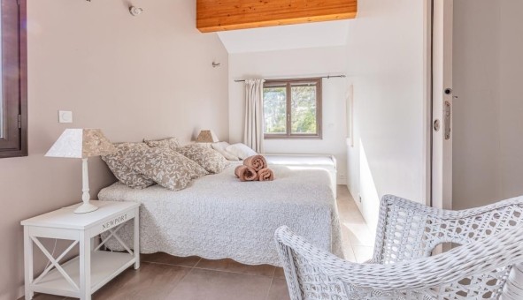 Logement �tudiant T3 &agrave; Cassis (13260)